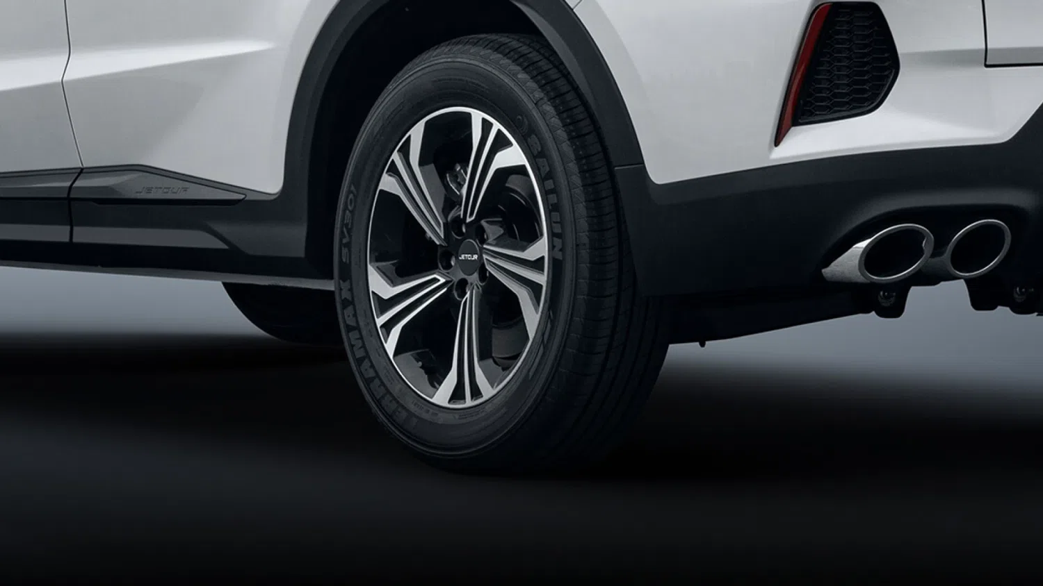 Jetour X70 — 2