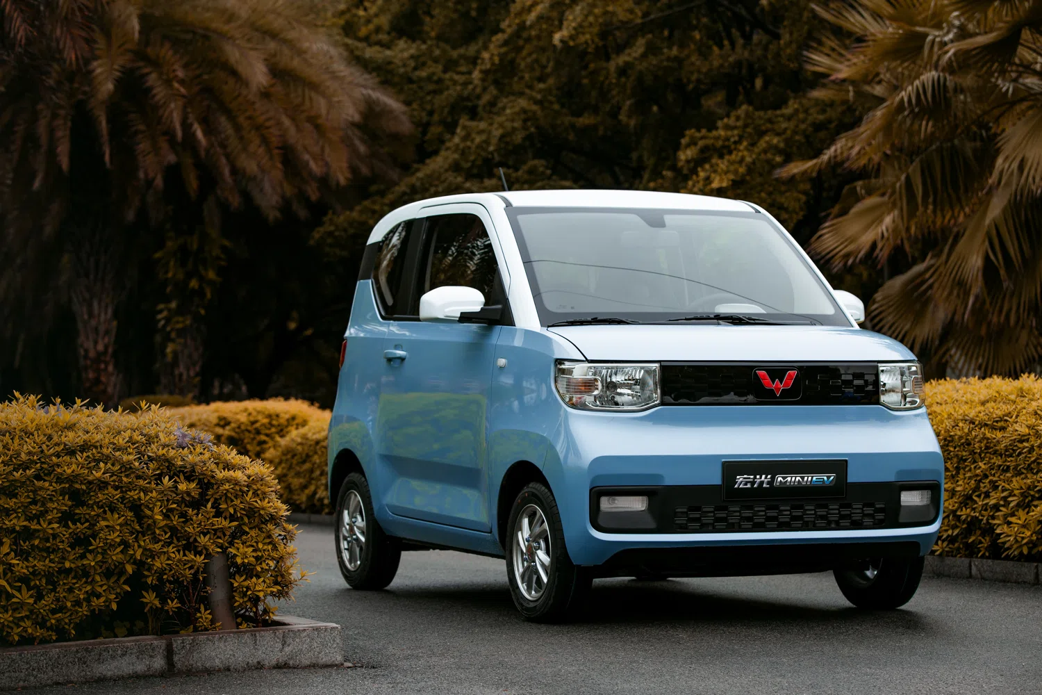 Wuling Hongguang MINI EV exterior