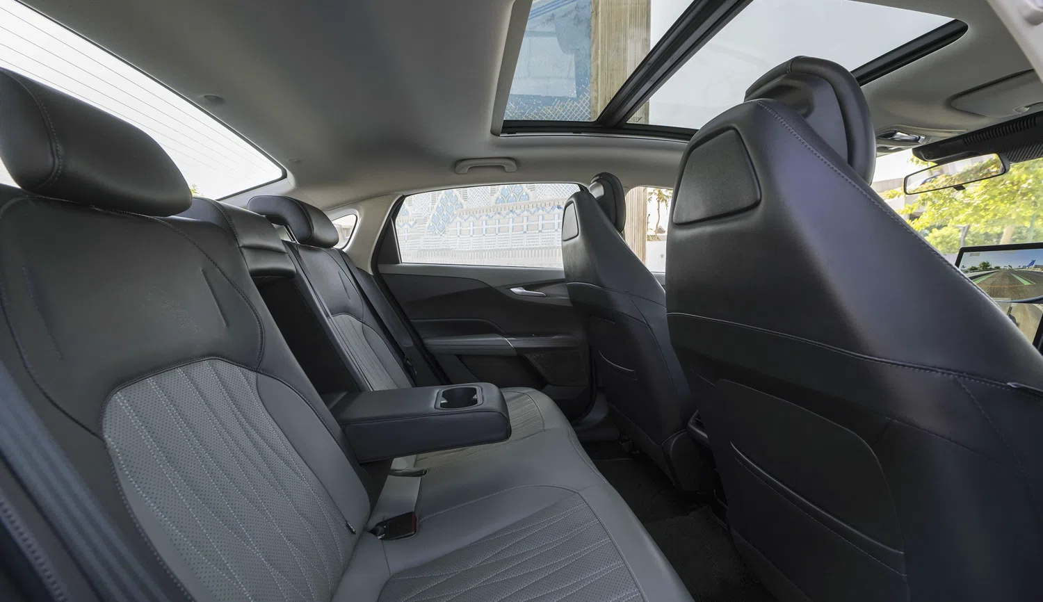 Changan Eado / EADO PLUS — 4