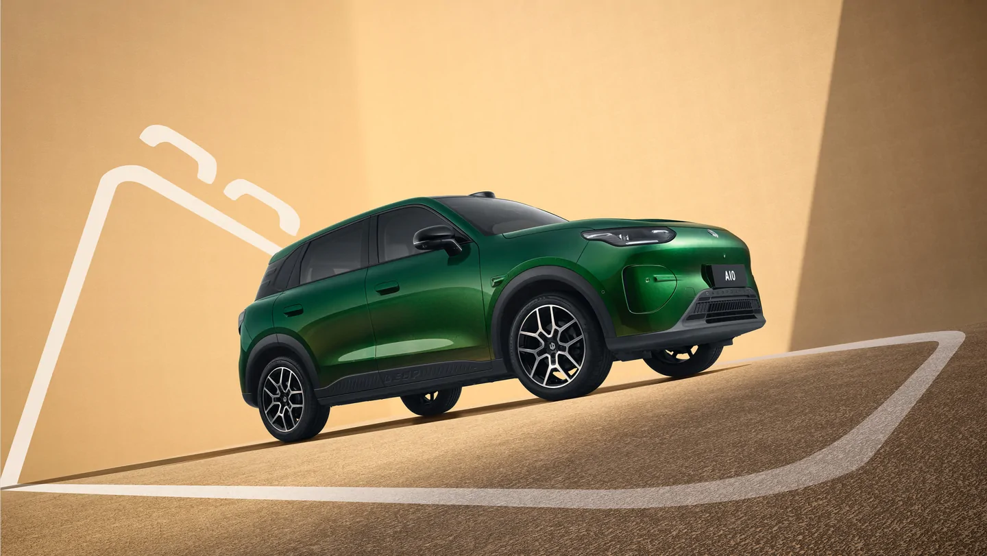LEAPMOTOR A10 exterior
