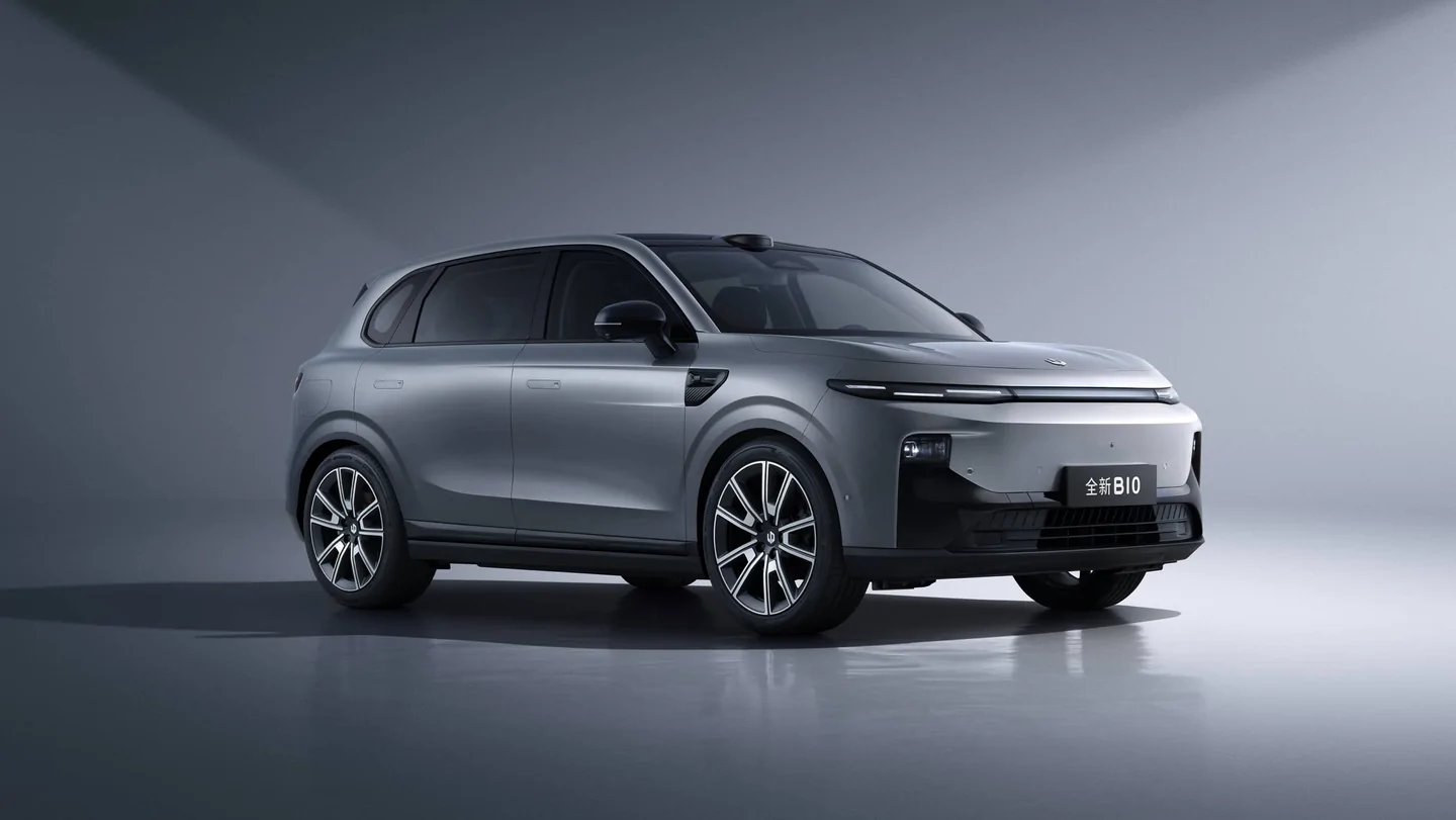LEAPMOTOR B10 exterior