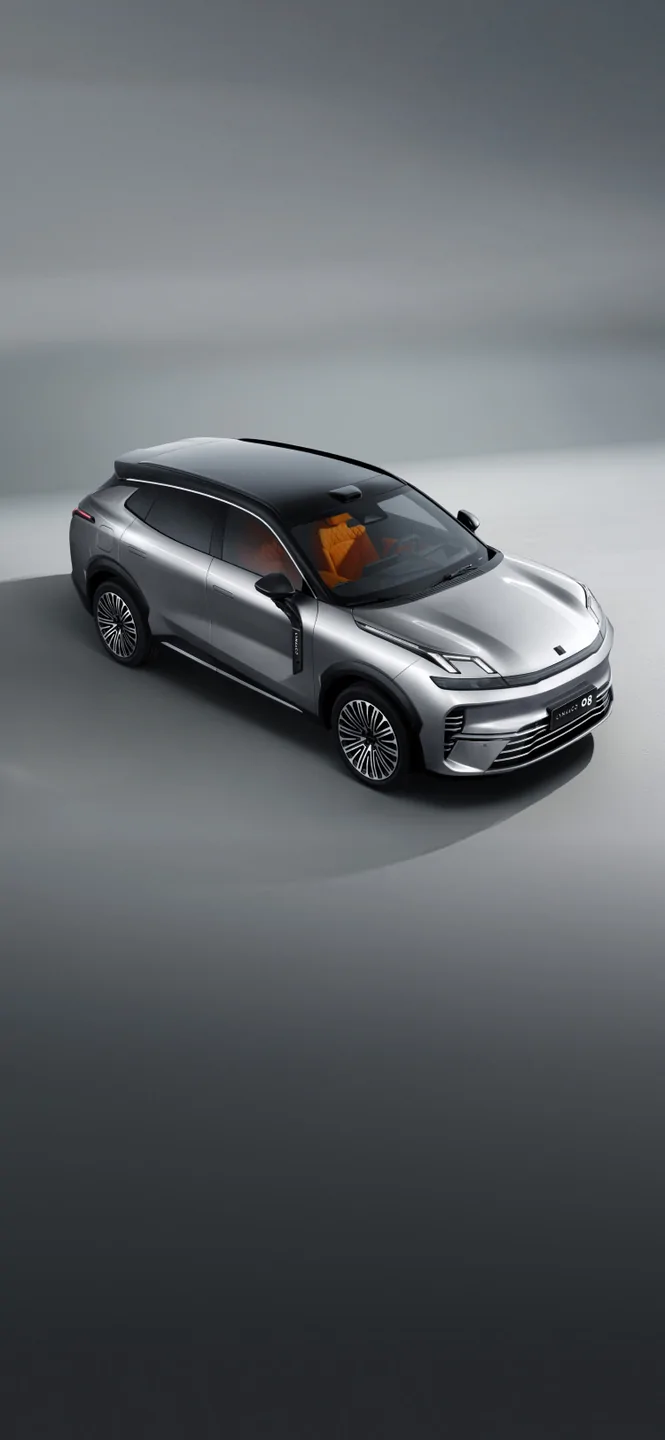 Lynk & Co 08 EM-P — 3