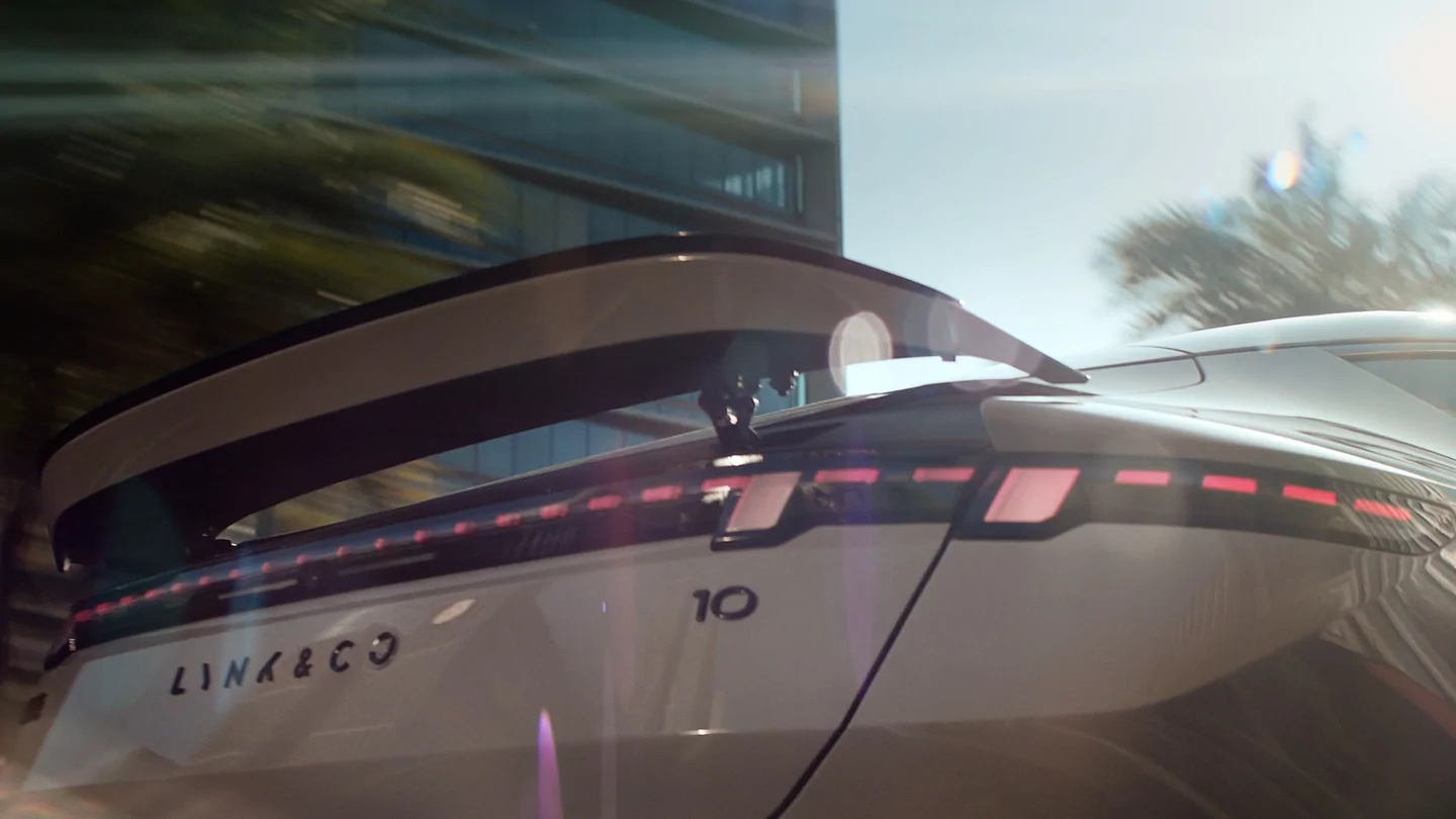 Lynk & Co 10 — 4