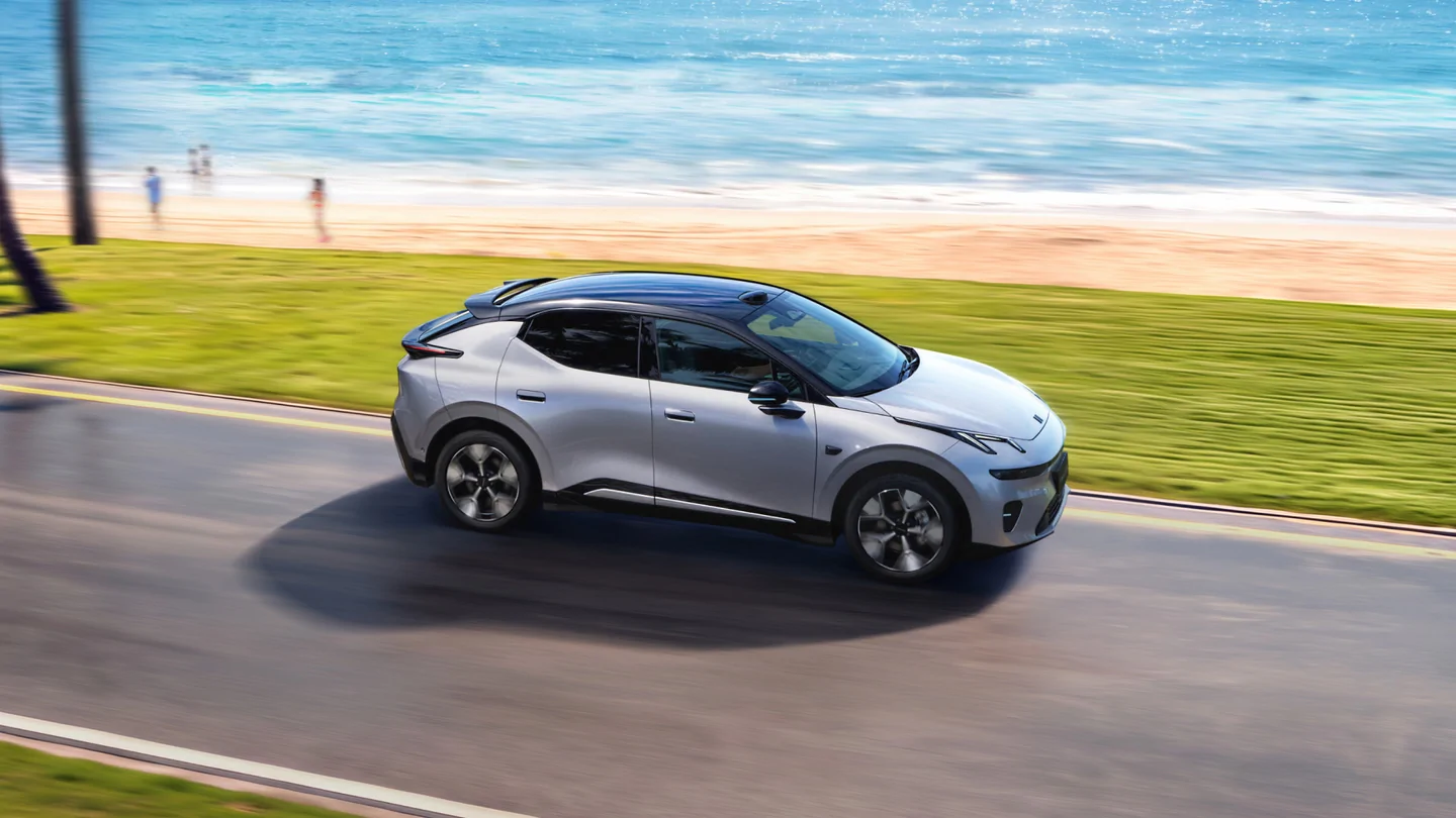 Lynk & Co 20 — 4