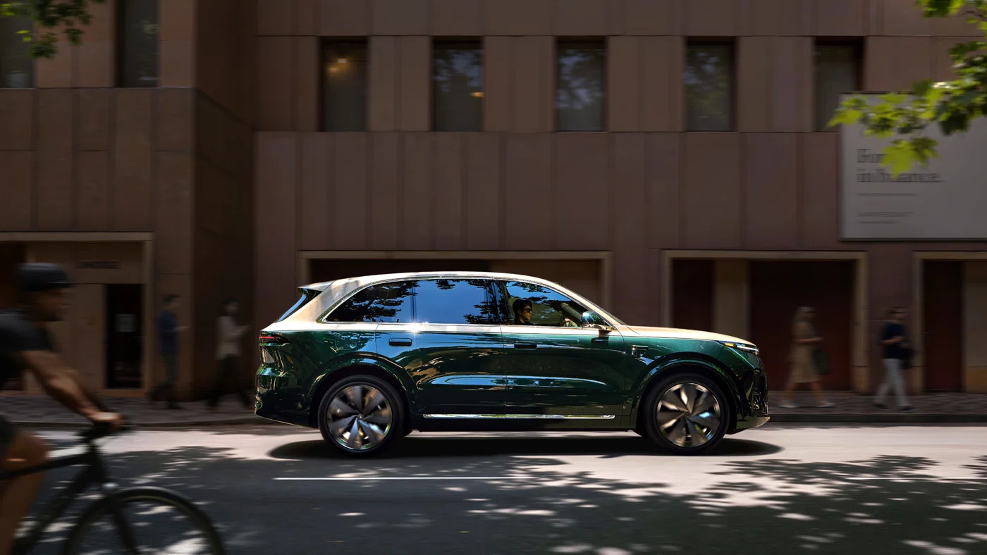 Li Auto L8 exterior