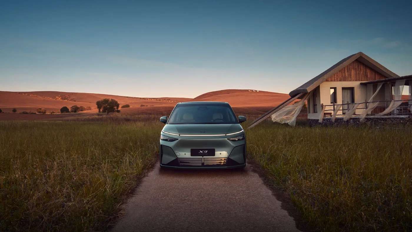 XPENG X9 — 2