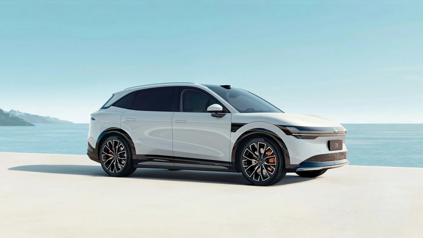 ZEEKR 7X exterior
